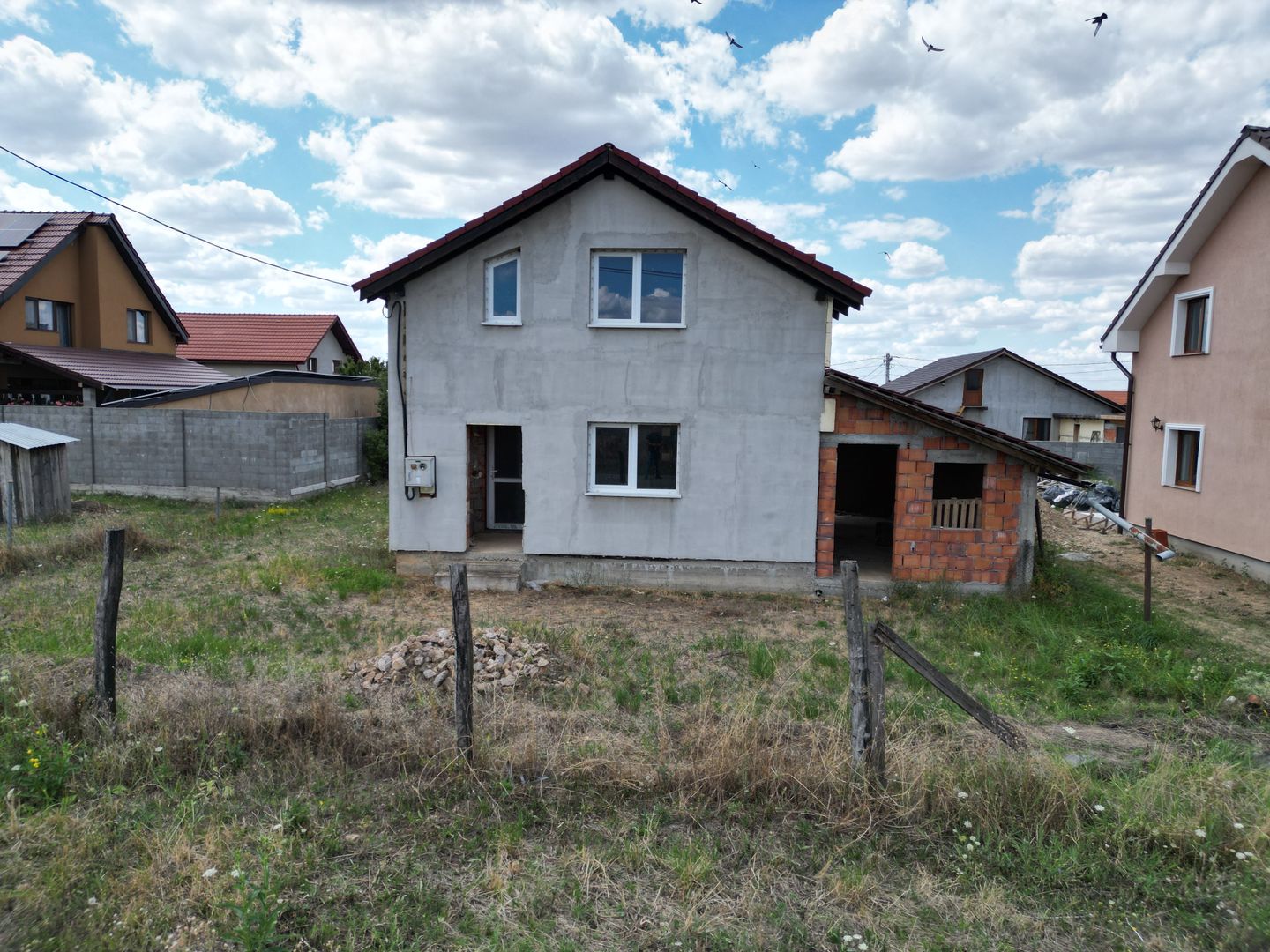 Casa la gri in Frumuseni - Poză 14