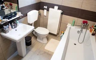 Vila spatioasa pt doua familii 10 camere Clinceni Monumentul Eroilor - Poză 12
