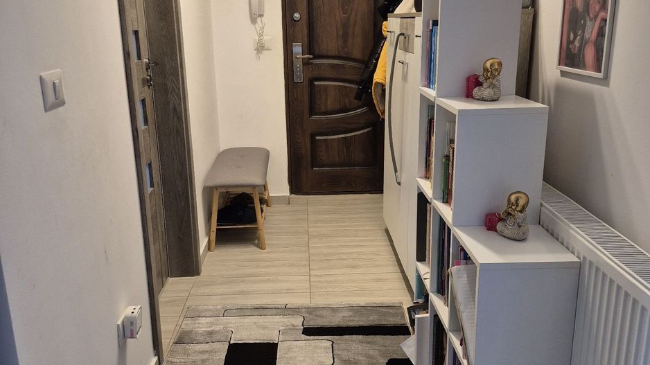 Giroc | 3 Camere | Curte proprie | Mobilat si utilat | Loc de parcare - Poză 2