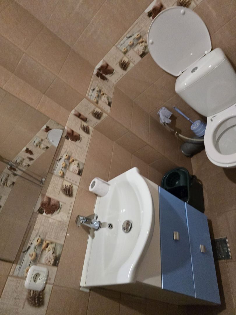 Apartament moder 3 camere +loc de parcare, zona Bragadiru - Poză 13