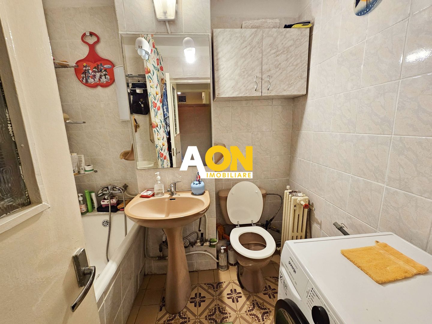 Apartament 3 camere, 2 bai, etaj 2, Cetate, zona Scolii Mihai Eminescu - Poză 8