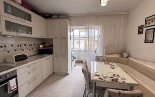 Apartament 2 camere decomandat - 56 mp - Etaj 4 - Marasesti - Poză 2