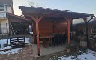 Apartament 45 mp utili etaj 1 baie cu geam partial mobilat pe Brana - Poză 9
