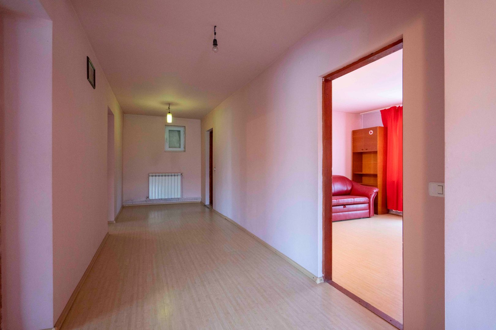 Casa cu 5 camere si 350 mp de teren in spate la parcul Salca - Poză 11