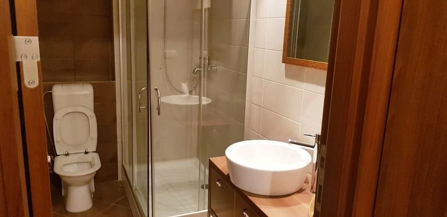 Apartament 3 camere lux, curte proprie 120 mp, parcare, piscină, pet friendly - Poză 6