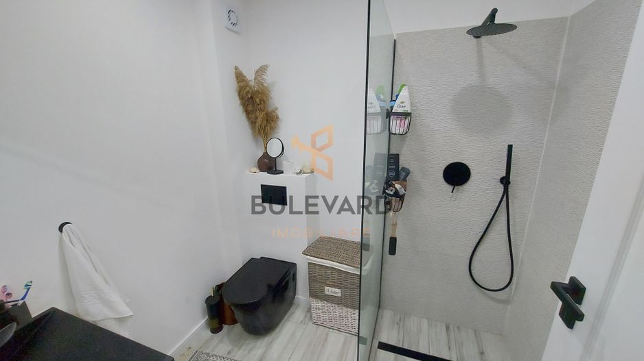 Penthouse cu terasa de 72 mp, zona strazii Eroilor! - Poză 6