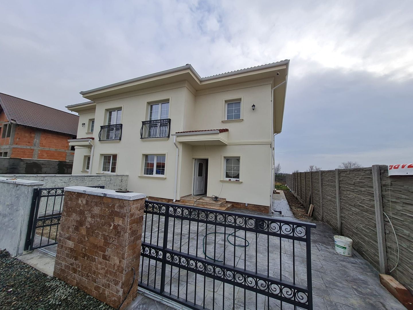 Duplex zona Ghiroda - Poză 3
