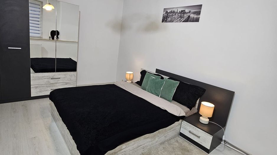 Inchirere apartament 2 camere -  Piata Romana - Poză 5