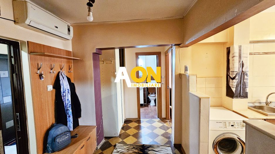 Apartament 2, decomandat, et.3 , mobilat,  utilat, zona FLIPS - Poză 1