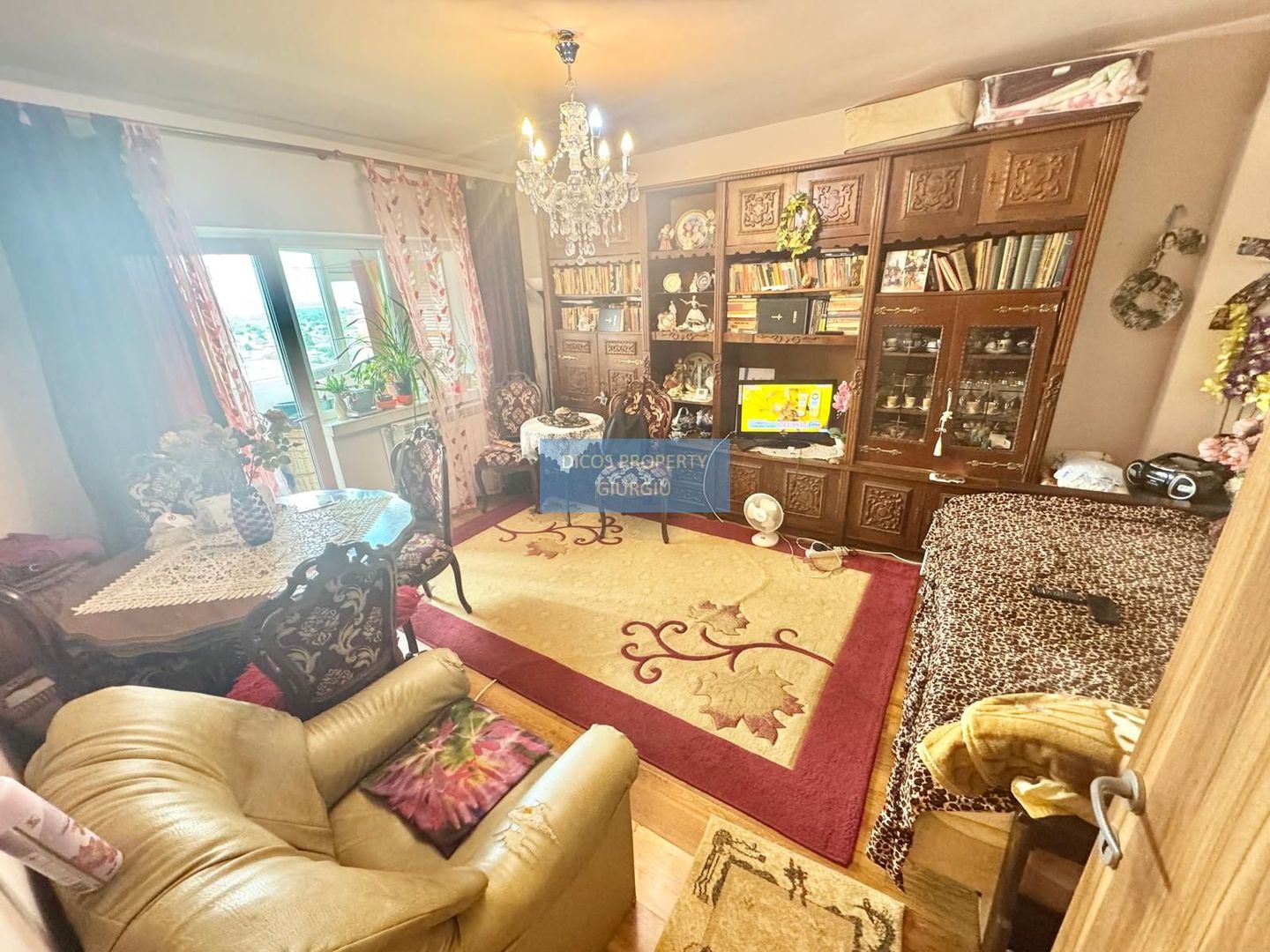 Apartament de vânzare – Giurgiu, bloc Romarta - Poză 1