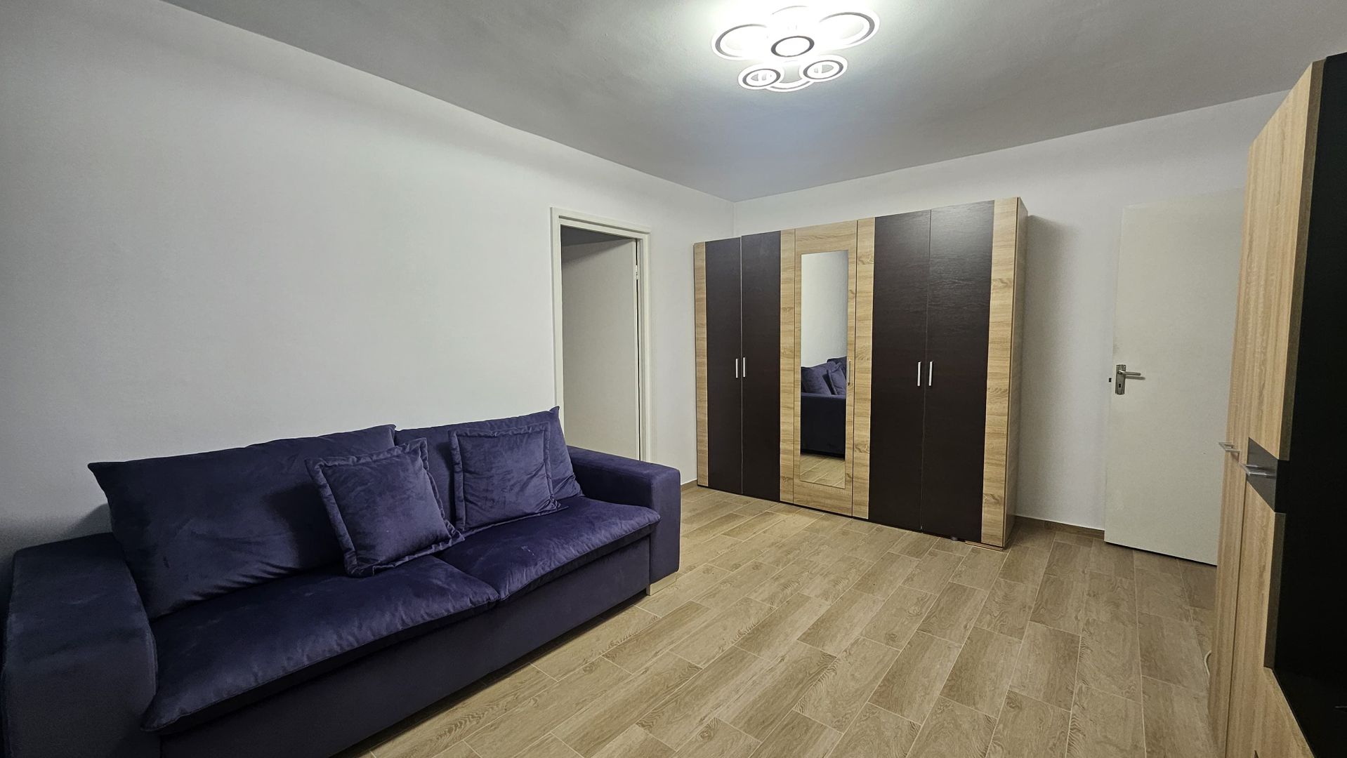APARTAMENT DE INCHIRIAT 2 CAMERE CALEA DUMBRAVII - Poză 1