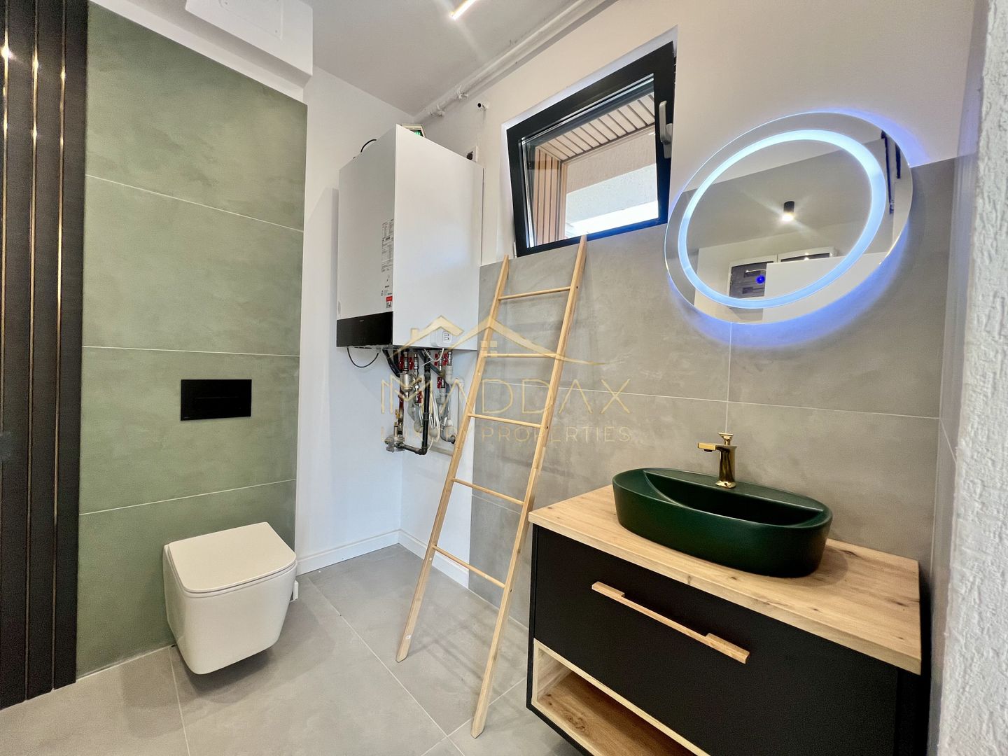 Vilă **6 camere  **451mp // Zona Iancu Nicolae - Poză 116