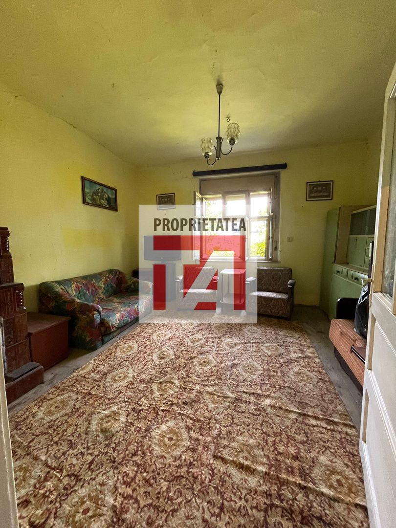 Casă cu teren generos de 5.820 mp în Hideaga, la doar 11 km de Baia Ma - Poză 4