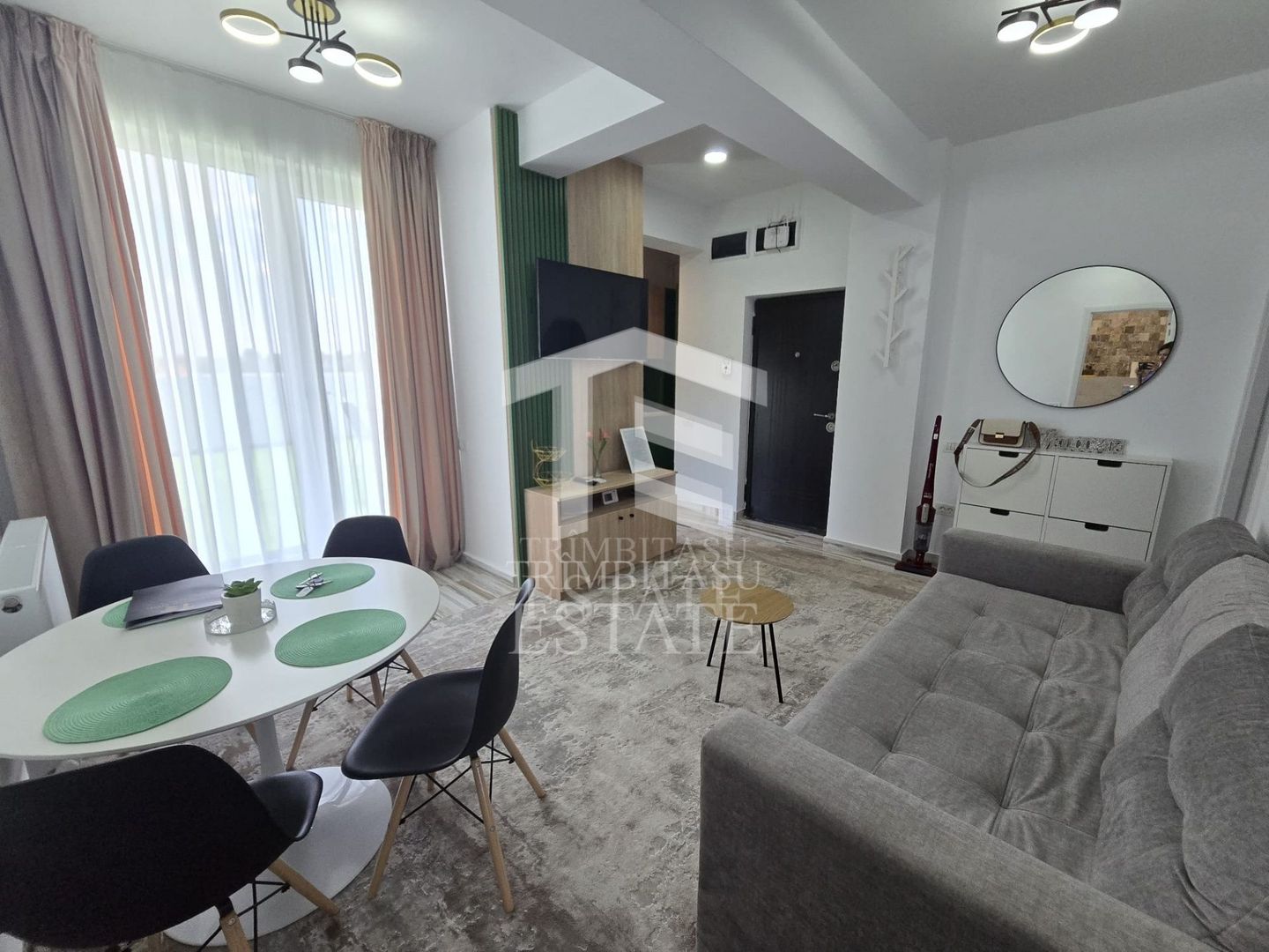 MAMAIA SAT- 3 camere cu vedere la mare | gata de mutat sau de investit - Poză 2