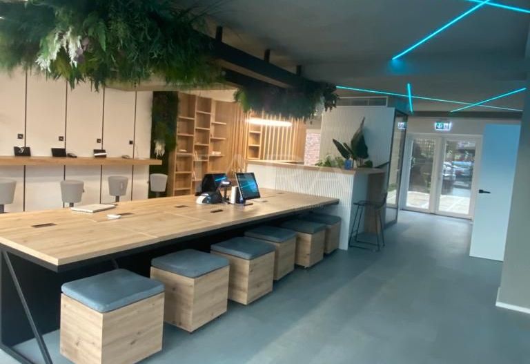 Spațiu de Lux pentru Birouri și Afaceri - Poză 2