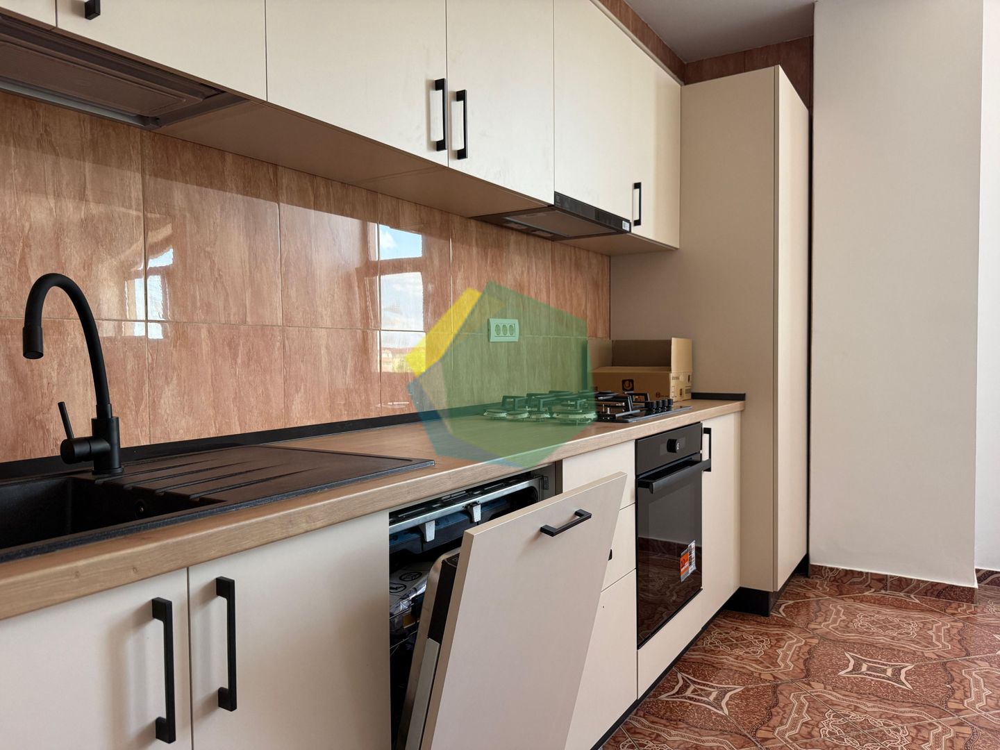 Apartament central Otopeni | 3 camere | Et inalt - Poză 12
