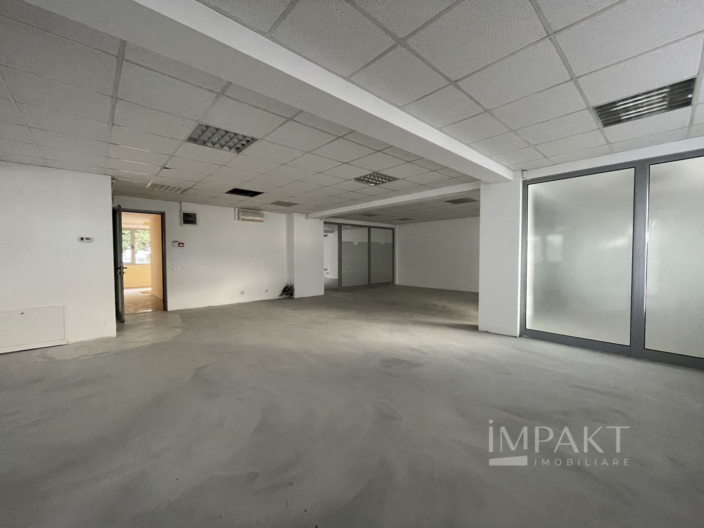 Cladire premium inchiriere | Showroom, clinica, birouri | Buna Ziua - Poză 15