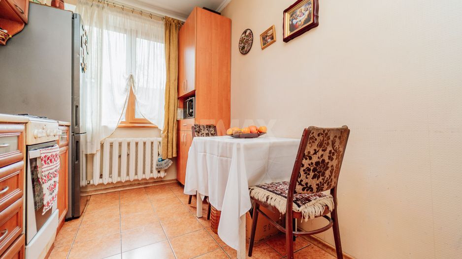 Apartament cu 3 camere - Poză 13