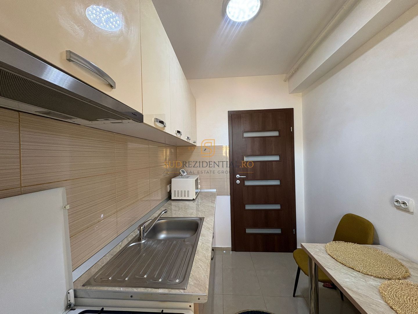 Garsoniera cocheta de inchirat în Popesti-Leordeni – Drumul Fermei - Poză 4