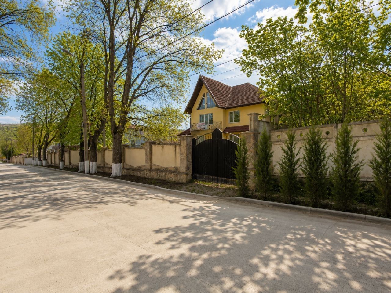 Cojușna - Casă 6 Dormitoare + Living | 259 m² | teren 10,81 ari | Spațiu generos pentru familie | 280.000 € - Poză 37