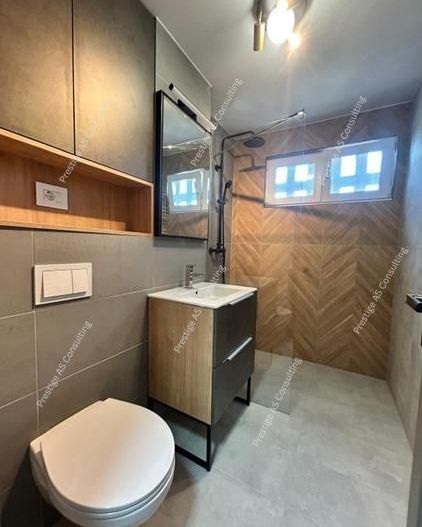 Inchiriez apartament cu 3 camere in complexul studentesc - Poză 5