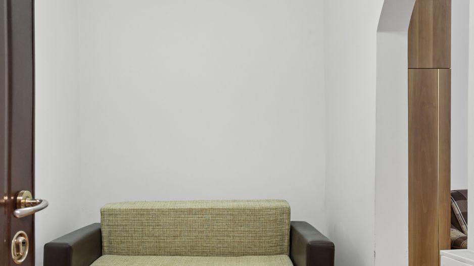 Vindem apartament la curte aproape de parcul Carol - Poză 7