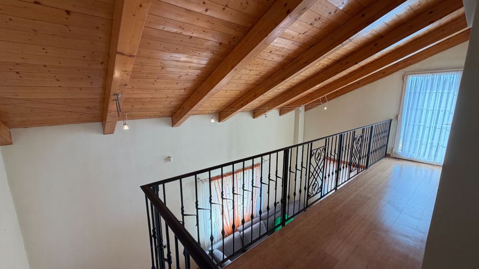 Casa cu teren 10.000mp si foarte multe posibilitati - Poză 11