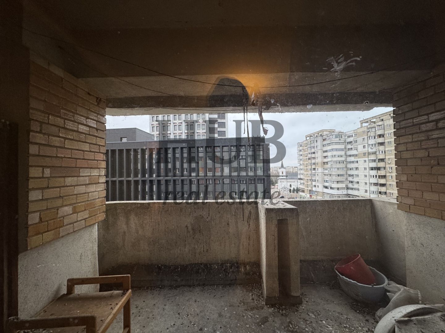 Apartament cu 3 camere | 2 balcoane | 2 bai | ULTRACENTRAL- de vanzare - Poză 10