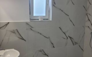 Apartament de 3 camere,bloc nou,70mp,parcare subterana, zona Subcetate - Poză 8