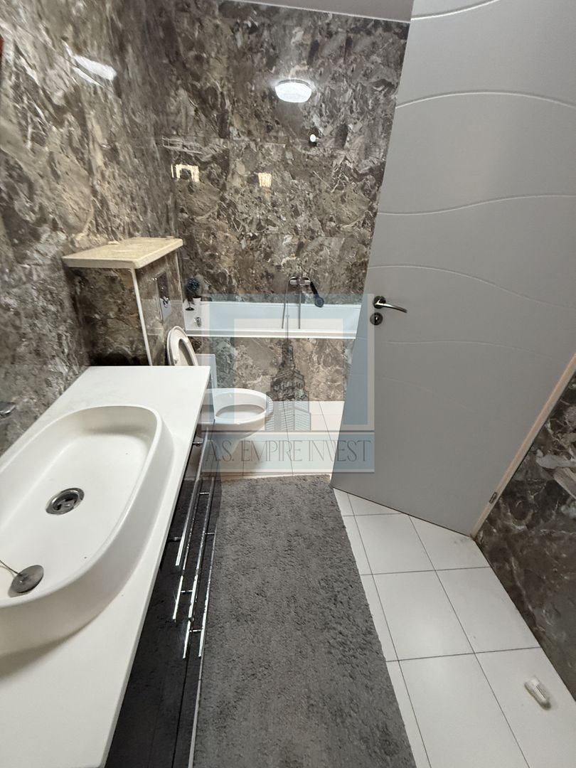 Casa 10 camere, 5 bai, 380 mp teren - zona Astra - Poză 24