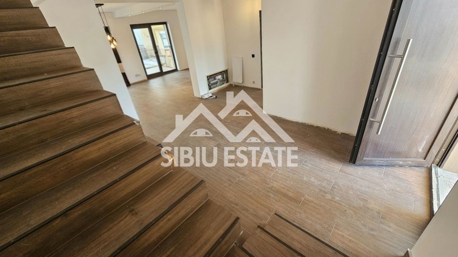 Casa noua gata de mutat, 4 dormitoare- Vandut - Poză 16