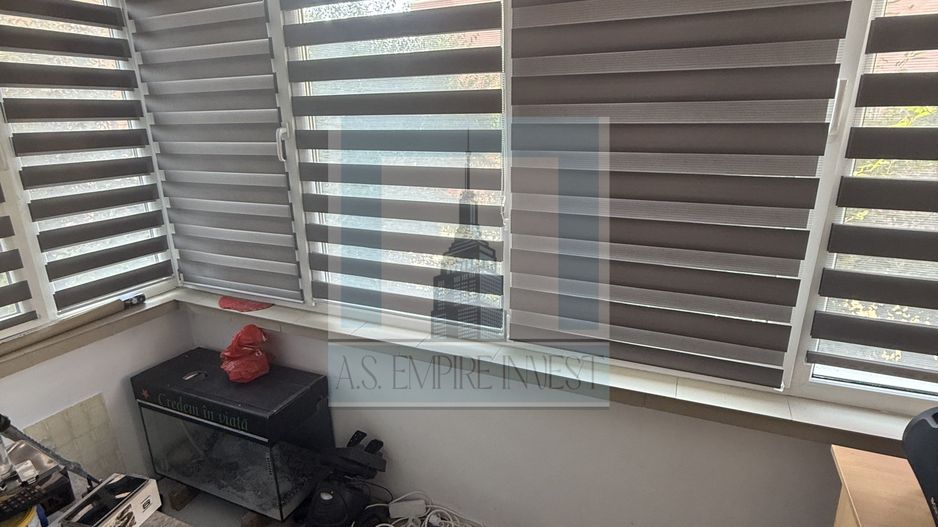 Apartament 3 camere , 84 mp utili,2 bai,2 balcoane-zona Astra - Poză 11