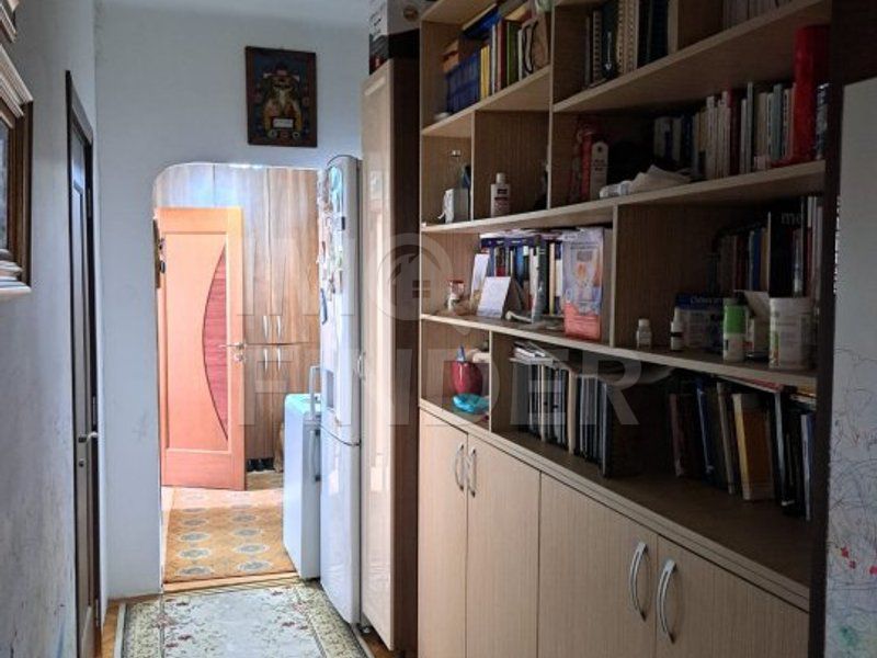 Vanzare 2 camere decomandate, Centru, zona Horea - Poză 4