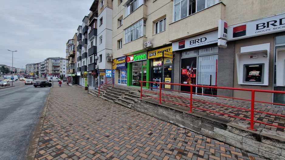 SPATIU ULTRACENTRAL FALTICENI - Poză 1