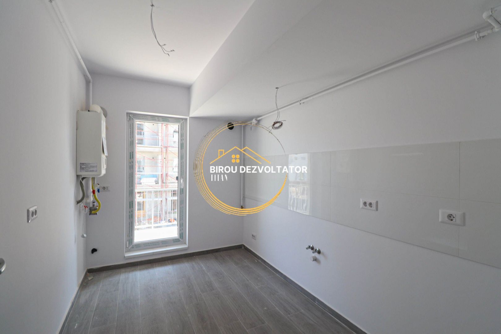 Decomandat Modern 2 bai Metrou Teclu zona verde Titan Pallady ikea - Poză 2