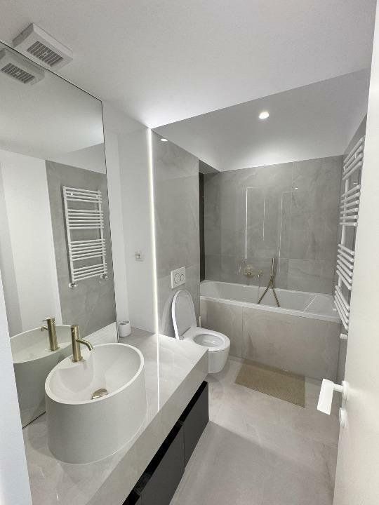 APARTAMENT DE INCHIRIAT DOUA CAMERE PARCARE INCLUSA ZONA PIPERA ROND OMV CORTINA - Poză 6