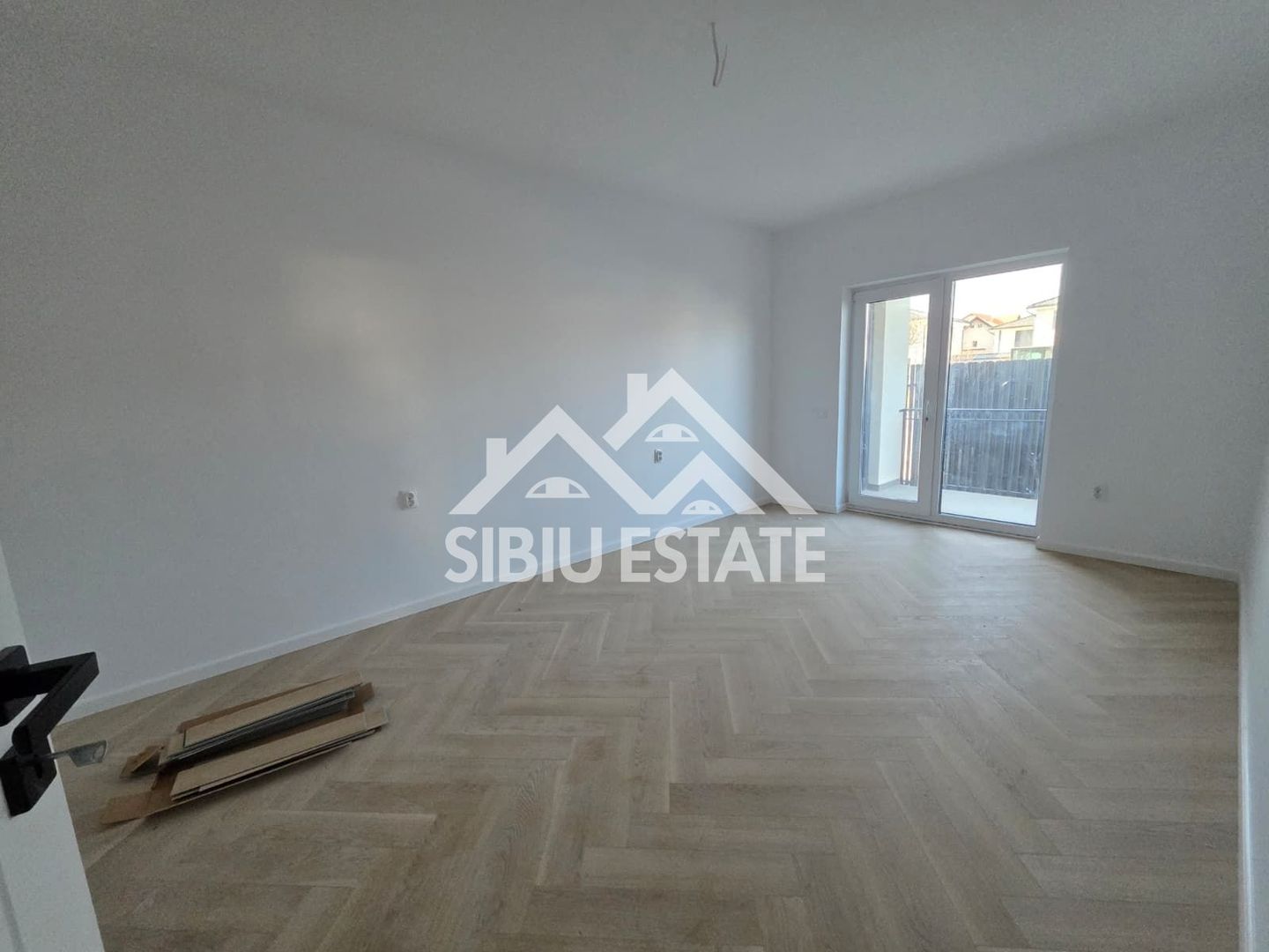 Apartament doua camere decomandat, INTABULAT, etaj 1, Selimbar - Poză 1