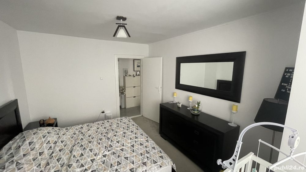 Apartament cu 3 camere - Poză 5