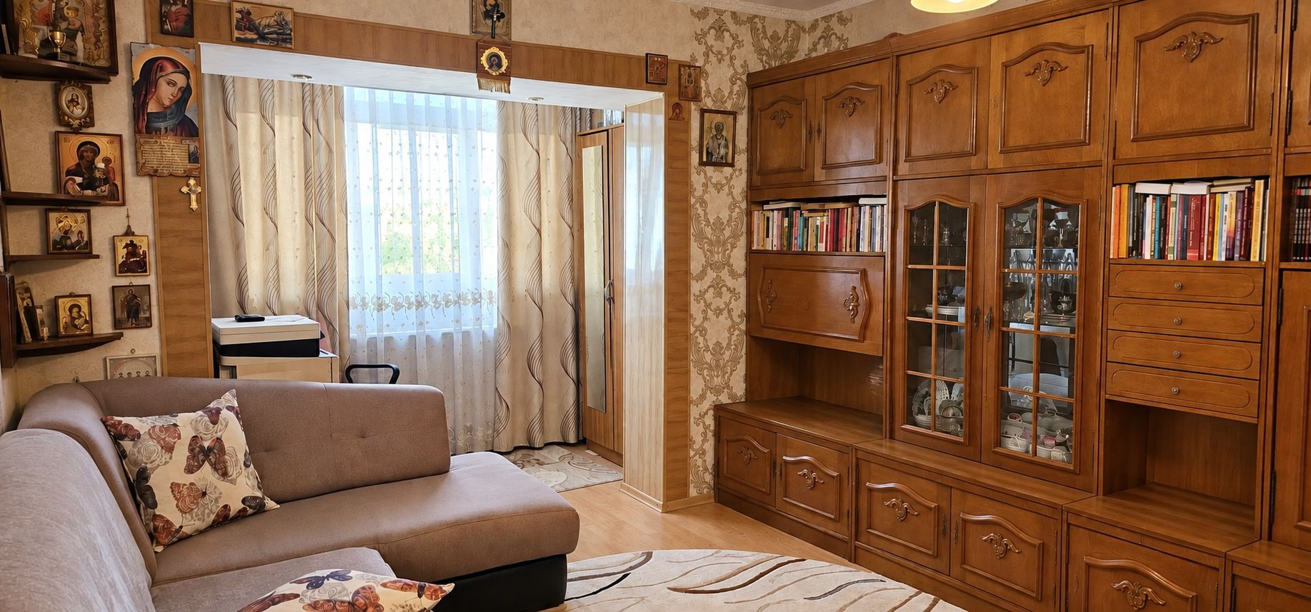Exclusivitate - Apartament 2 camere IC Frimu - 57 mp, 2 balcoane, etaj 3 - Poză 3