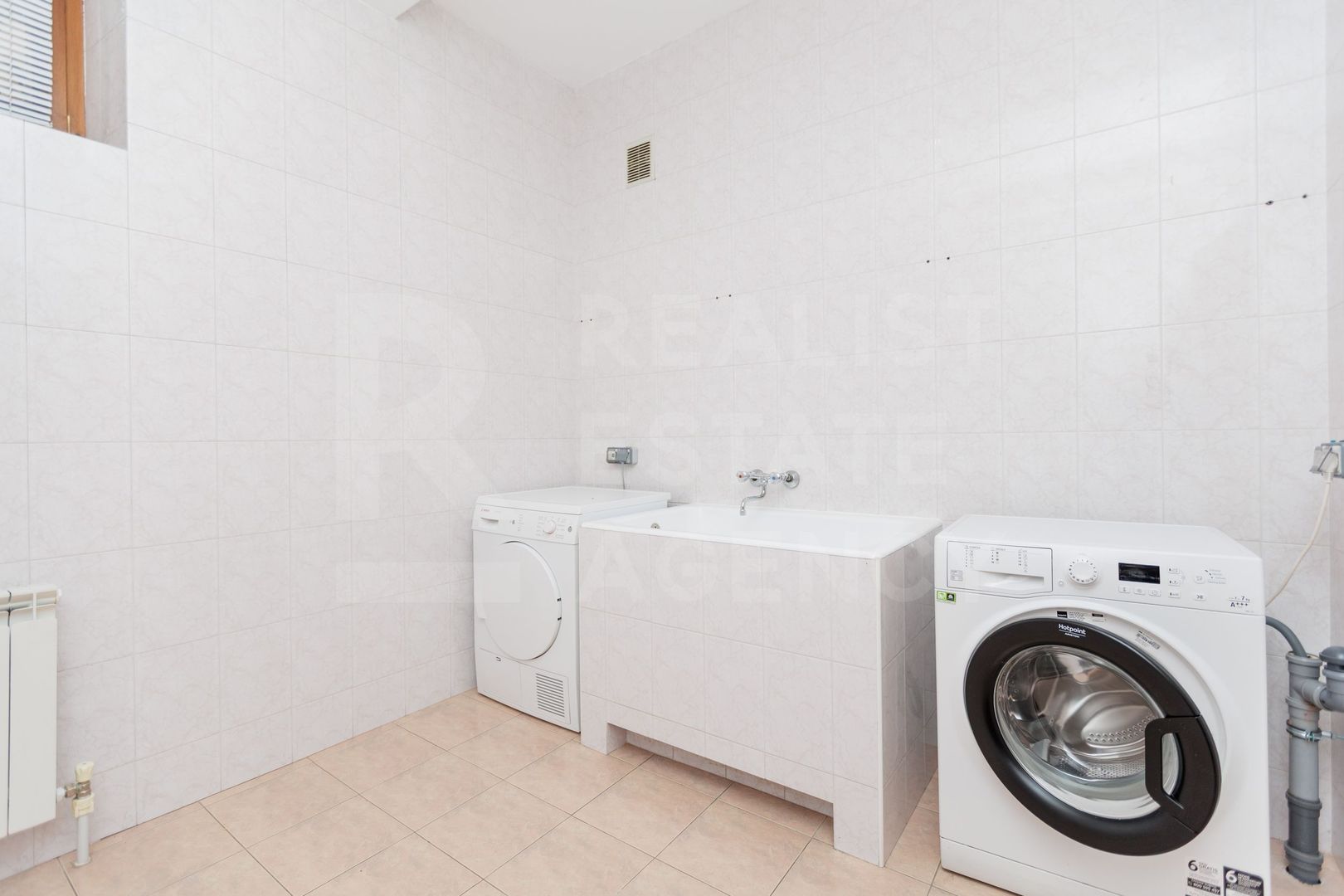 Chirie, casă, 7 camere, str. Galbena, Centru - Poză 6