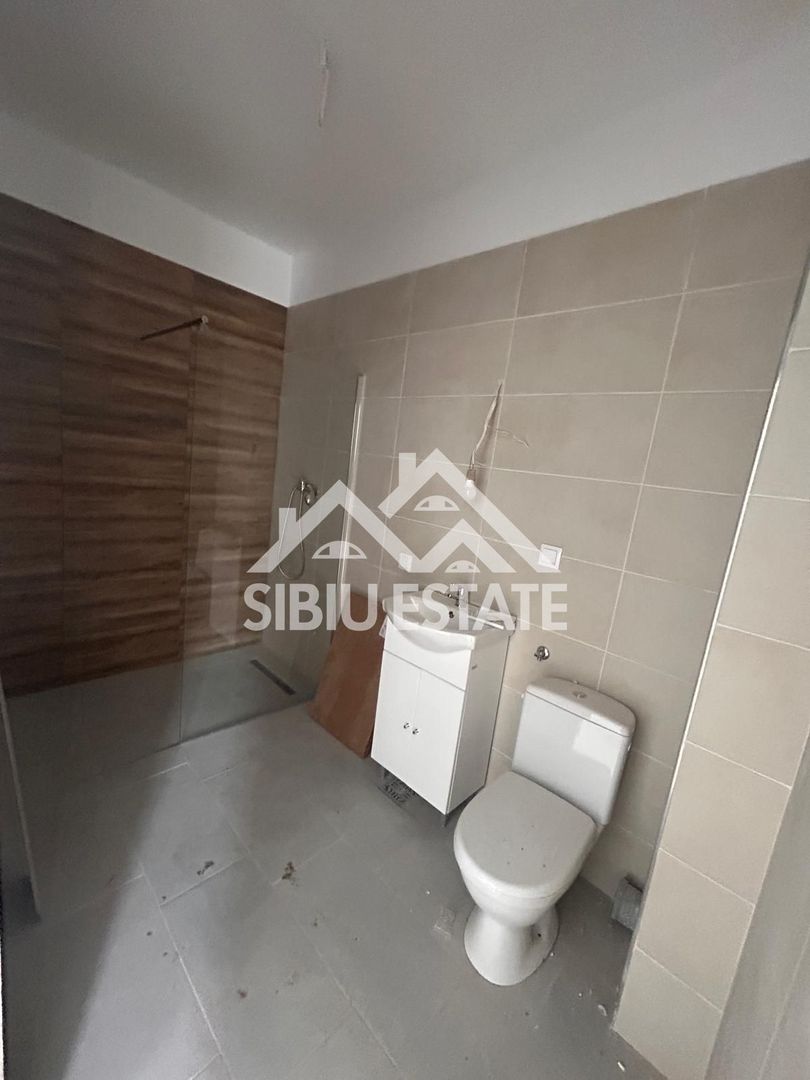 Apartament 3 camere –  Finisat la Cheie , Parcare Inclusă - Poză 5