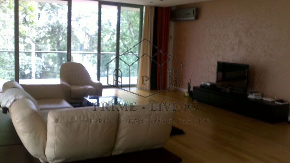 PENTHOUSE SUPERB LA INCHIRIERE CU 4 CAMERE PE STRADA MADRIGALULUI - Poză 2