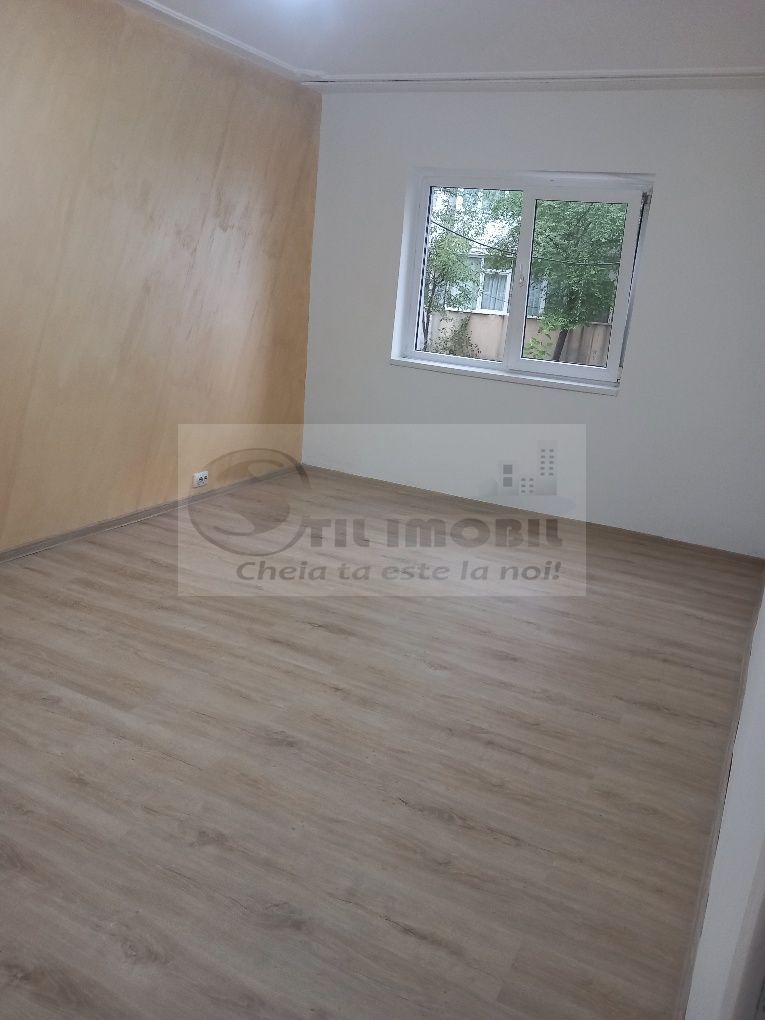 Apartament cu 2 camere decomandat, 44 mp, Dacia - 81.000 euro ! - Poză 2