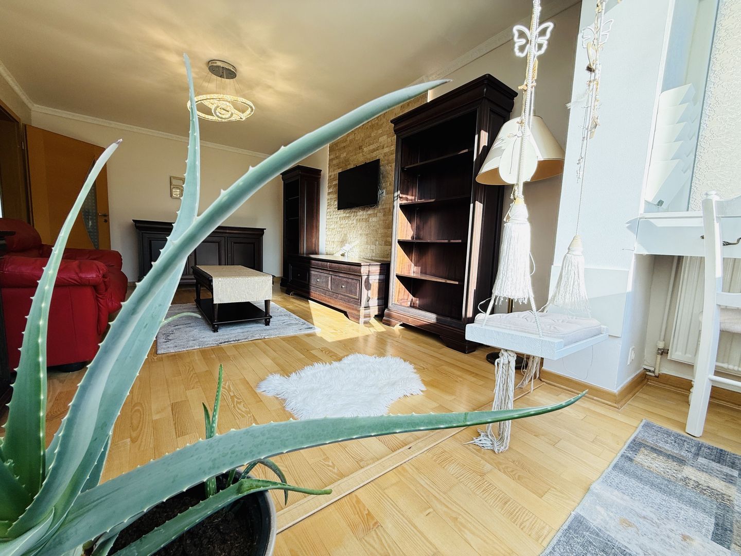 Baba Dochia | 3 camere | Decomandat | 2 bai | Etaj 2 | Centrala proprie - Poză 3