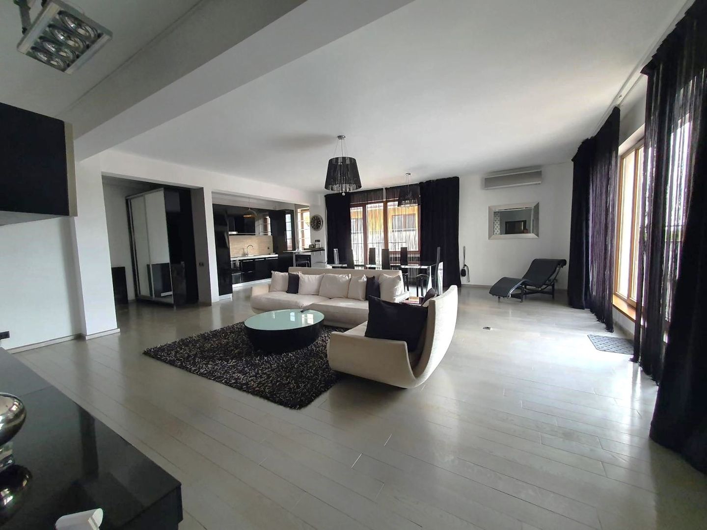 Premium 3 rooms penthouse | For sale | Herastrau - Poză 1