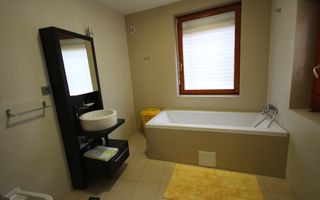 Casa pretabila birouri, camin de batrani - Poză 28