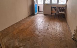 Apartament 2 camere Iancului Nemobilat, bloc Risc 2 - Poză 1