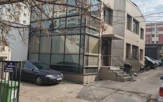 Vila P+1+M de inchiriat | 7 camere, 5 bai| curte mare, Sector 3 - Poză 1