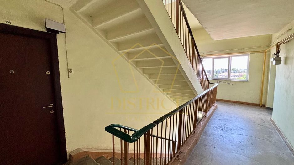 Apartament spatios cu 4 camere si terasa | Modern - Poză 15