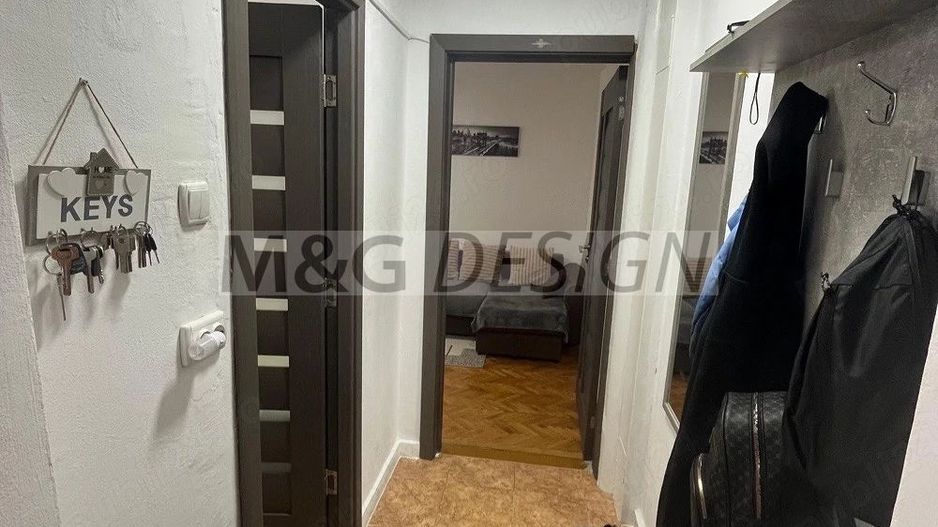Apartament 3 camere  Dacia etaj 2 - Poză 4